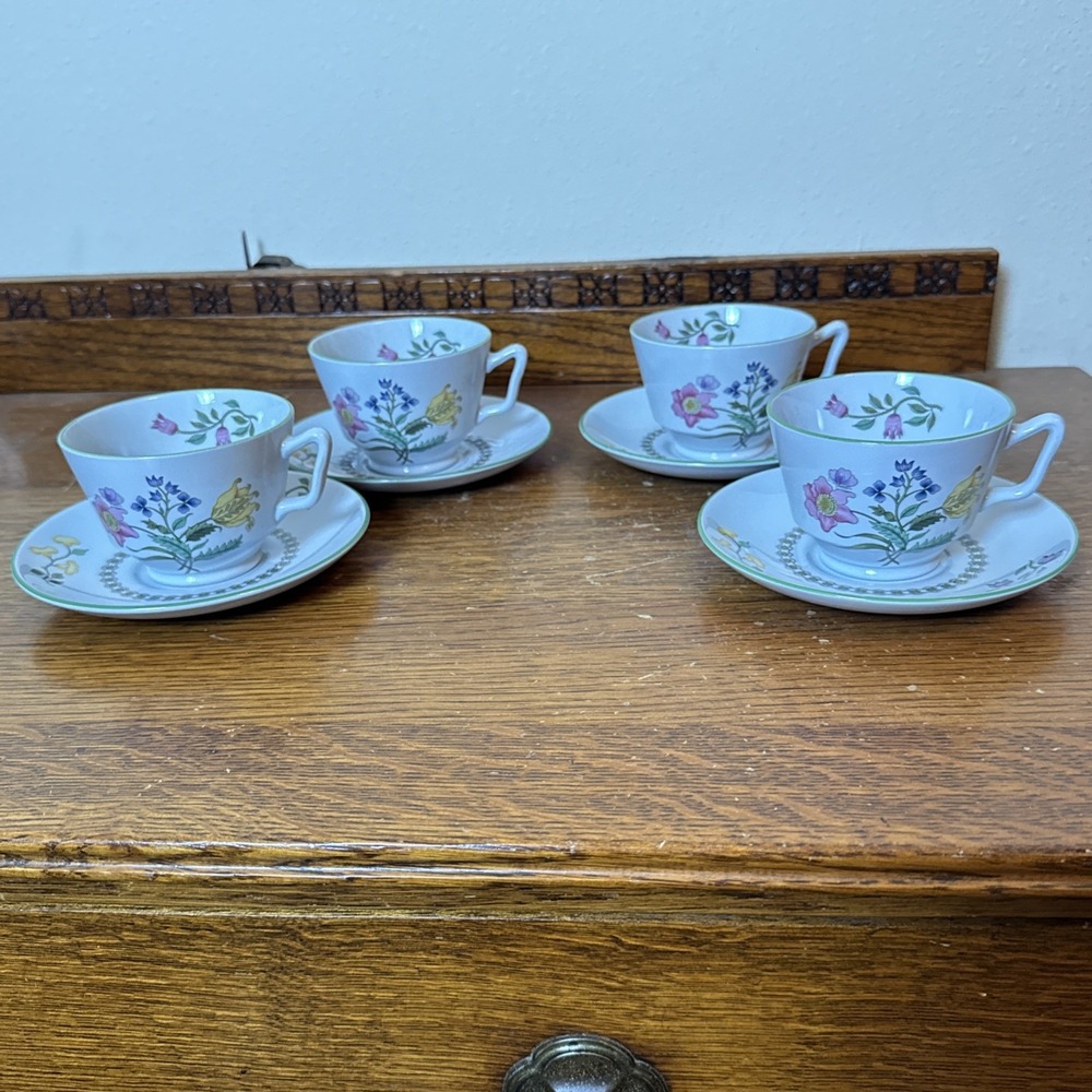 Spode Summer Palace W150 Set of 4 London Shape Footed Cups & Saucers England